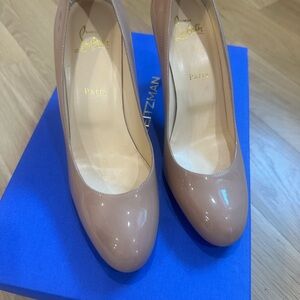Christian Louboutin Beige Patent Leather Heels